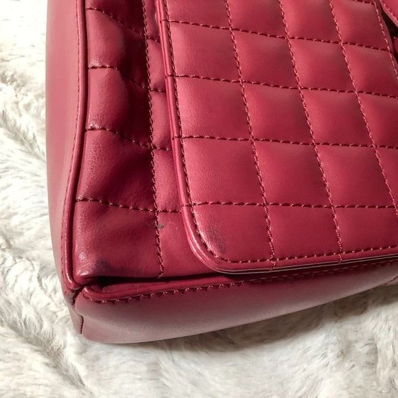 liz claiborne quilted red leather purse - Picture 12 of 12